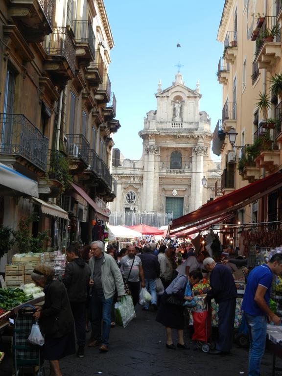 Rossocorallo B&B Catania Bagian luar foto
