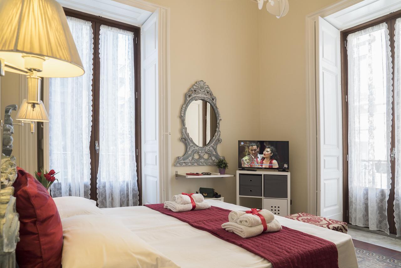 Rossocorallo B&B Catania Bagian luar foto